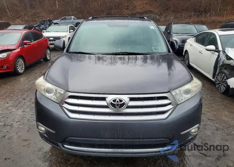 2012 Toyota Highlander Base из США, поврежденный, VIN 5TDBK3EH7CS153348